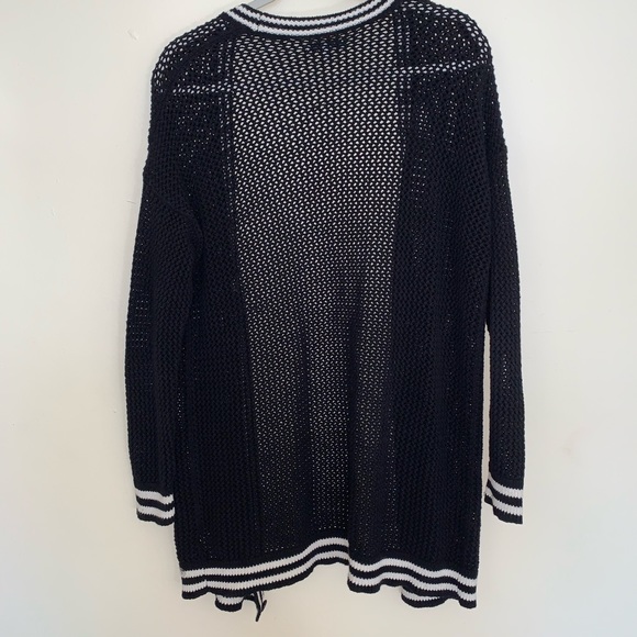 American Eagle Black Knit Cardigan - Picture 3 of 5